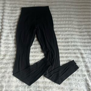 Lululemon Canadian Edition Size 4 Align Leggings